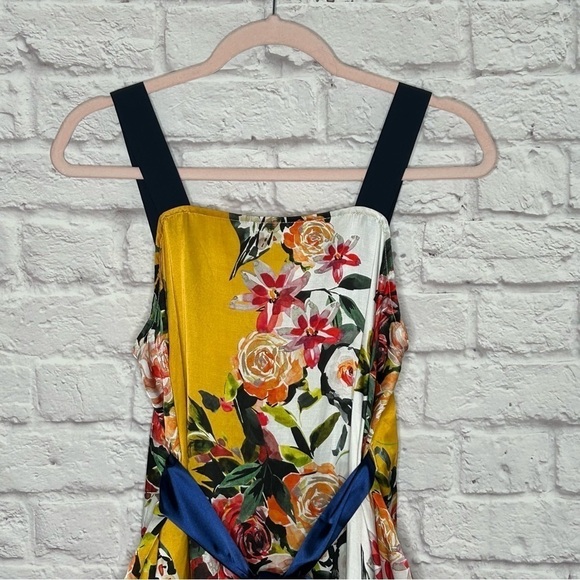 Katharine Kidd Lalita Yellow & Navy Flowy Floral Dress - Picture 9 of 16